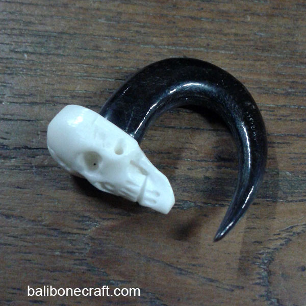 natural piercing combined with bone and horn of buffalo produced by Bali bone craft